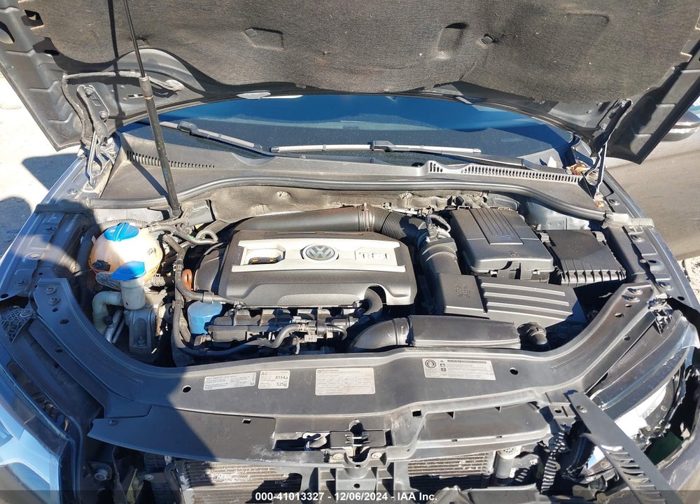 2012 VOLKSWAGEN EOS KOMFORT VIN: WVWBW7AH2CV007642