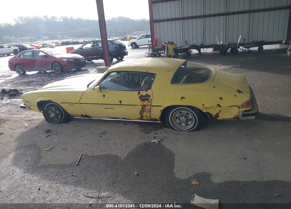 1977 CHEVROLET CAMARO VIN: 1Q87U7L633244
