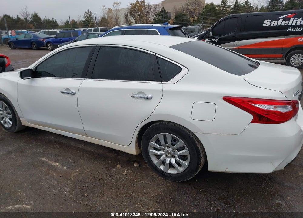 2017 NISSAN ALTIMA VIN: 1N4AL3AP0HN342657