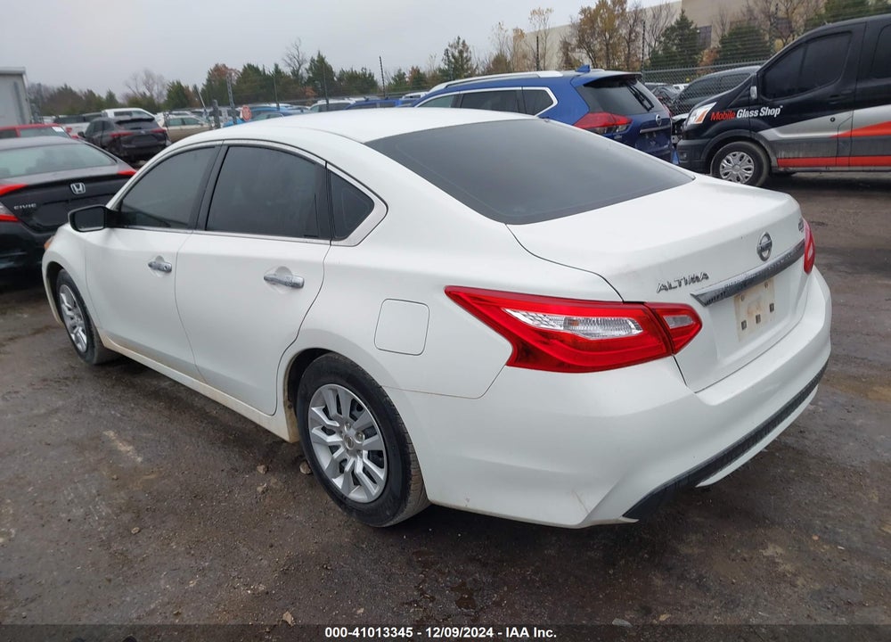 2017 NISSAN ALTIMA VIN: 1N4AL3AP0HN342657