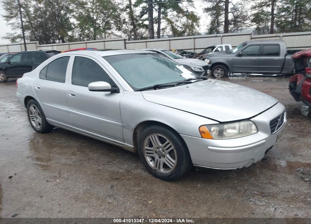 2006 VOLVO S60 2.5T VIN: YV1RS592162525076