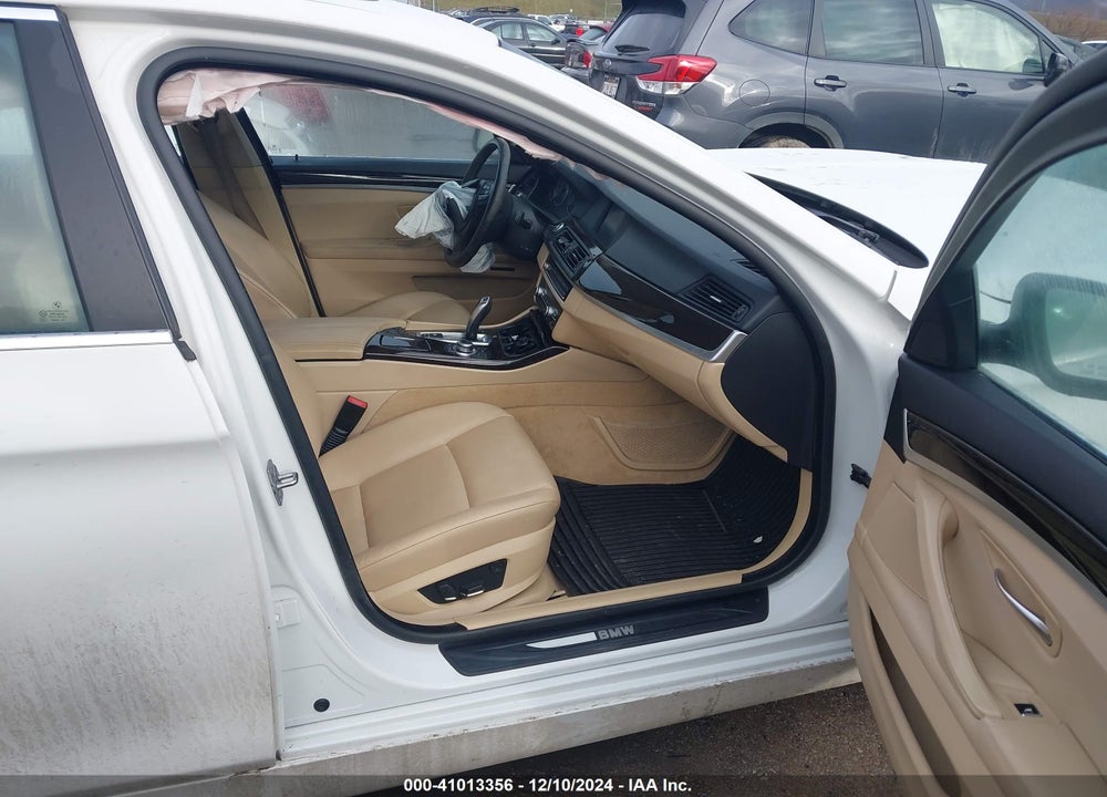 2011 BMW 528I VIN: WBAFR1C51BC744993
