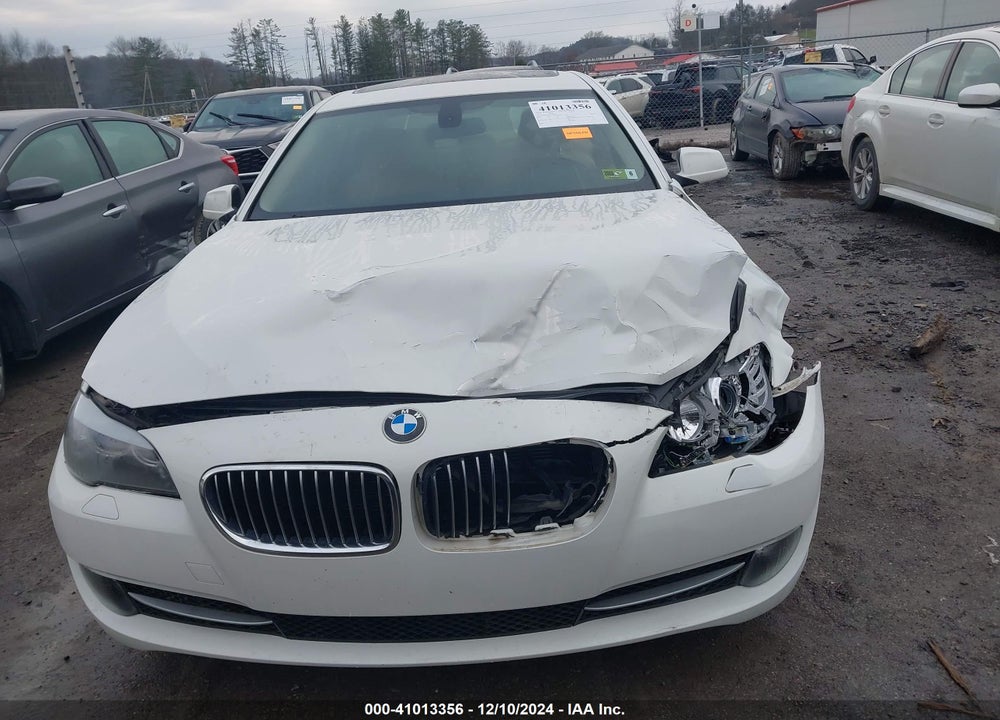 2011 BMW 528I VIN: WBAFR1C51BC744993