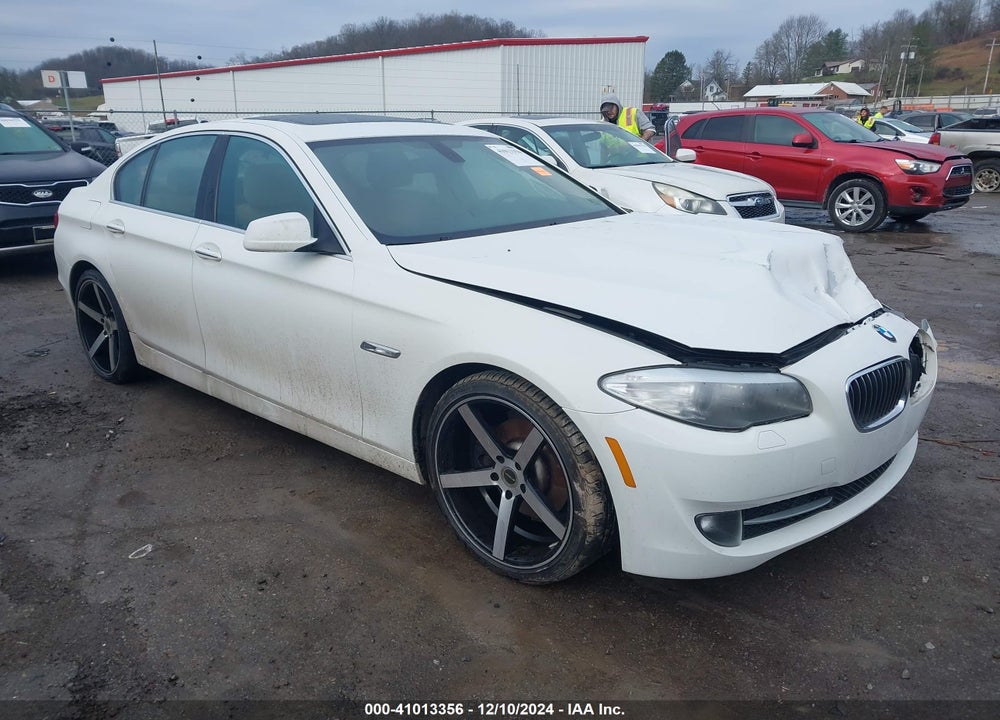 2011 BMW 528I VIN: WBAFR1C51BC744993