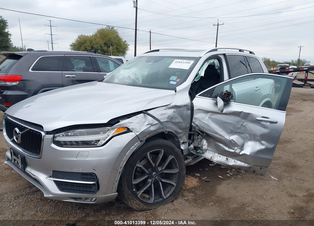 2016 VOLVO XC90 T6 MOMENTUM VIN: YV4A22PK9G1034151