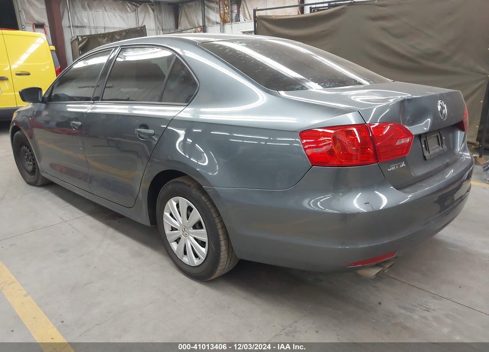 2014 VOLKSWAGEN JETTA 2.0L S VIN: 3VW2K7AJ9EM315822
