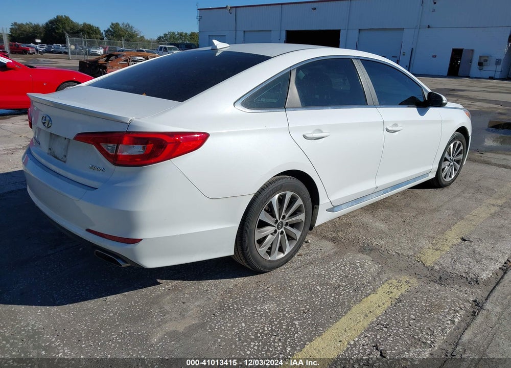 2015 HYUNDAI SONATA SPORT VIN: 5NPE34AFXFH141824
