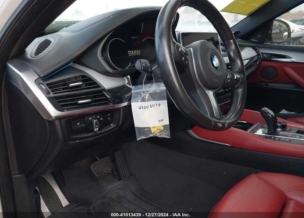 2017 BMW X6 XDRIVE50I VIN: 5UXKU6C32H0W38606