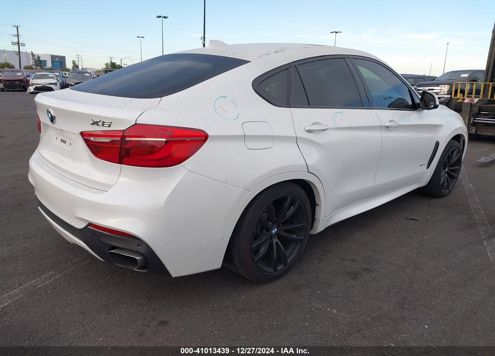 2017 BMW X6 XDRIVE50I VIN: 5UXKU6C32H0W38606