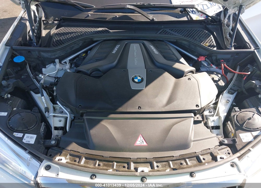 2017 BMW X6 XDRIVE50I VIN: 5UXKU6C32H0W38606