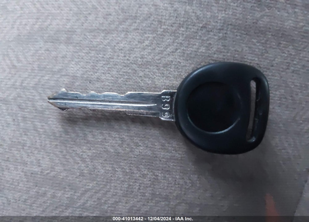 2005 BUICK LESABRE CUSTOM VIN: 1G4HP52K05U264678