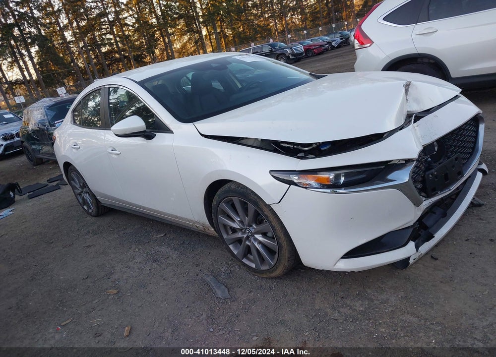 2020 MAZDA 3 PREFERRED PACKAGE VIN: JM1BPBDM2L1172039