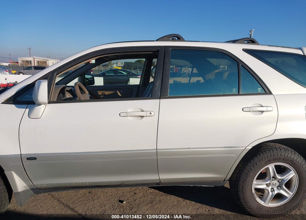 2001 LEXUS RX 300 VIN: JTJHF10U410194444