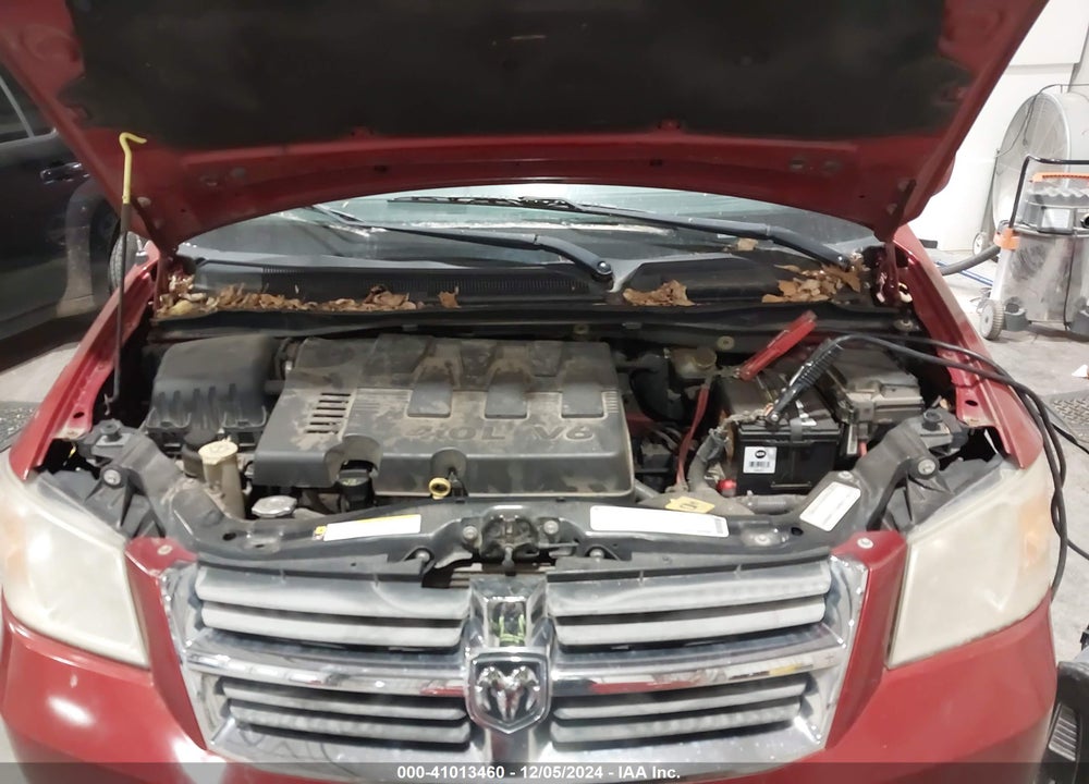 2010 DODGE GRAND CARAVAN SXT VIN: 2D4RN5DX9AR127935