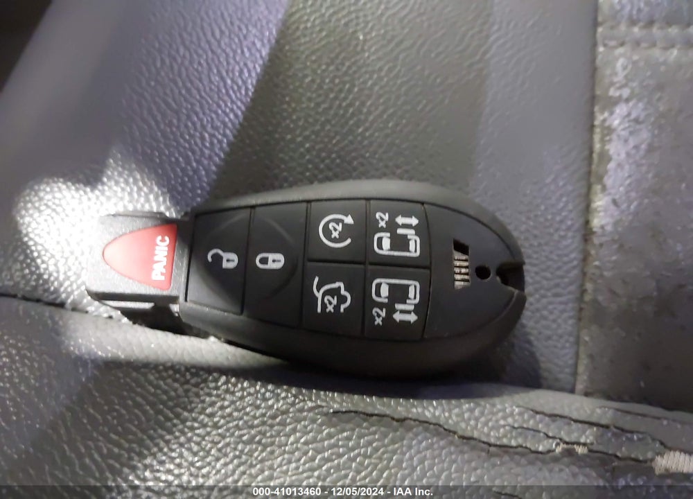 2010 DODGE GRAND CARAVAN SXT VIN: 2D4RN5DX9AR127935