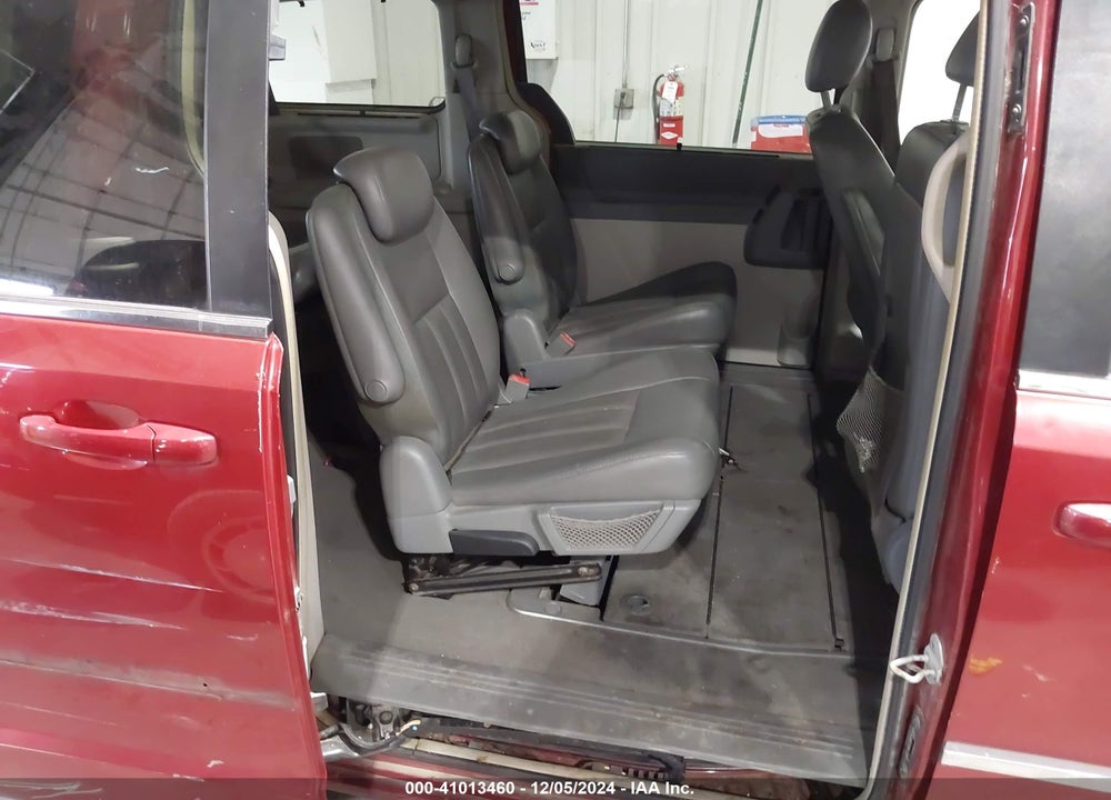 2010 DODGE GRAND CARAVAN SXT VIN: 2D4RN5DX9AR127935