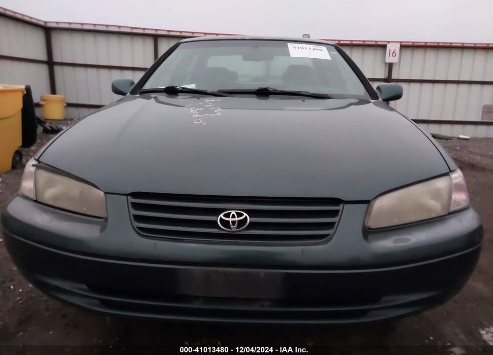 1997 TOYOTA CAMRY LE/XLE VIN: JT2BG22K2V0020135