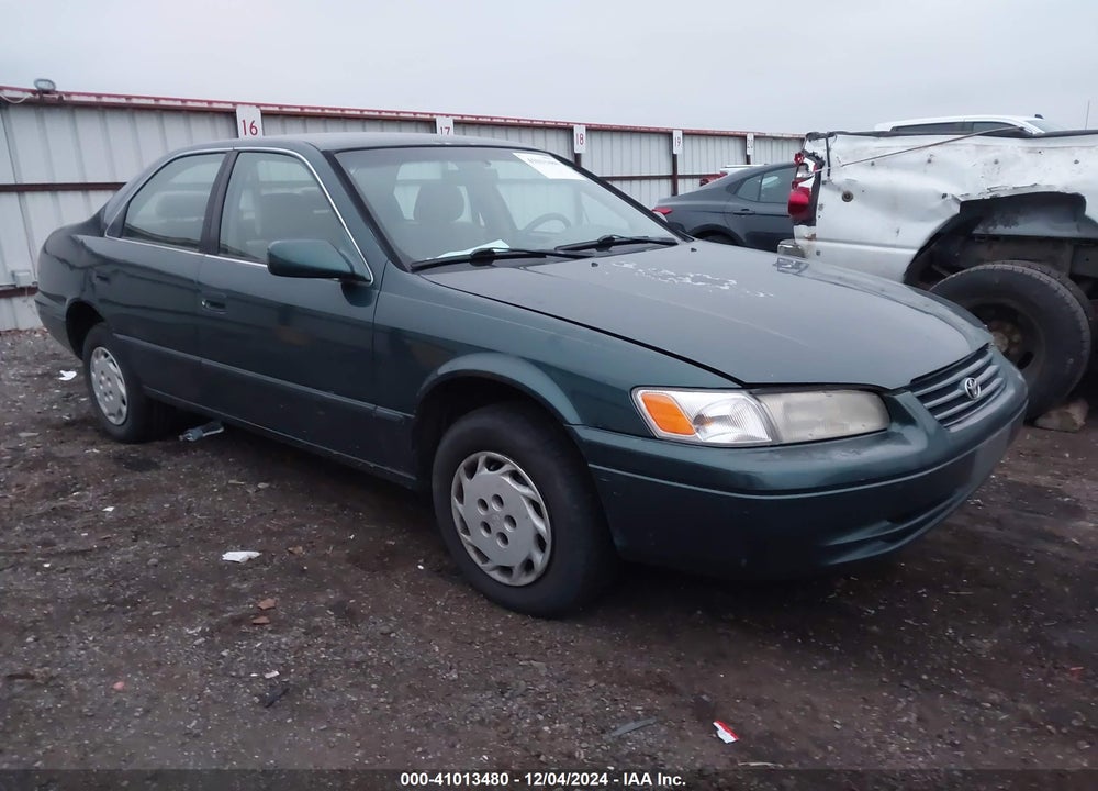 1997 TOYOTA CAMRY LE/XLE VIN: JT2BG22K2V0020135