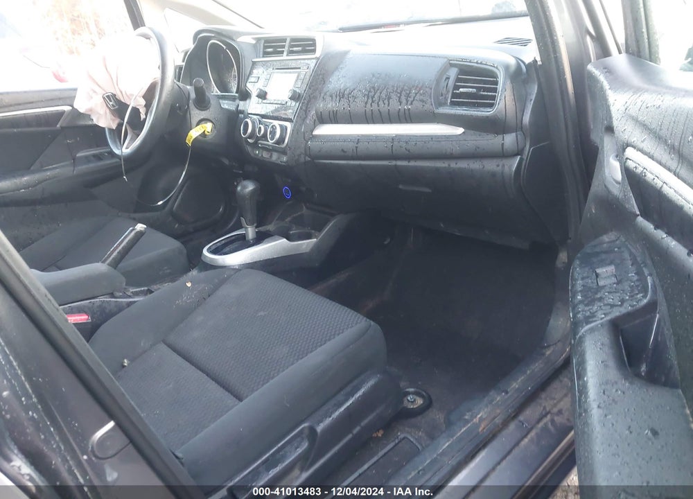 2020 HONDA FIT LX VIN: 3HGGK5H47LM732769