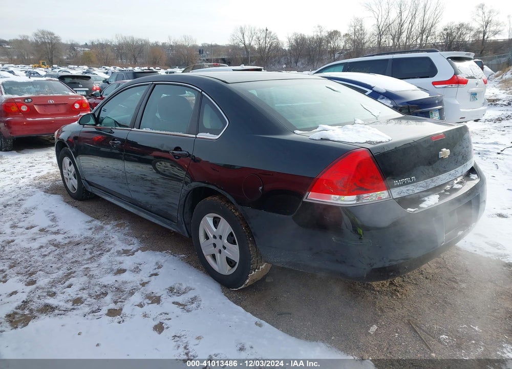 2010 CHEVROLET IMPALA LS VIN: 2G1WA5EN1A1125130