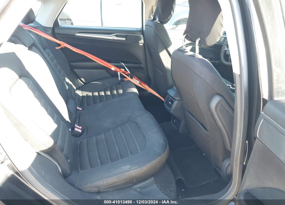 2014 FORD FUSION SE VIN: 1FA6P0H78E5384407