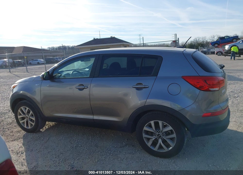 2015 KIA SPORTAGE LX VIN: KNDPBCAC7F7713223