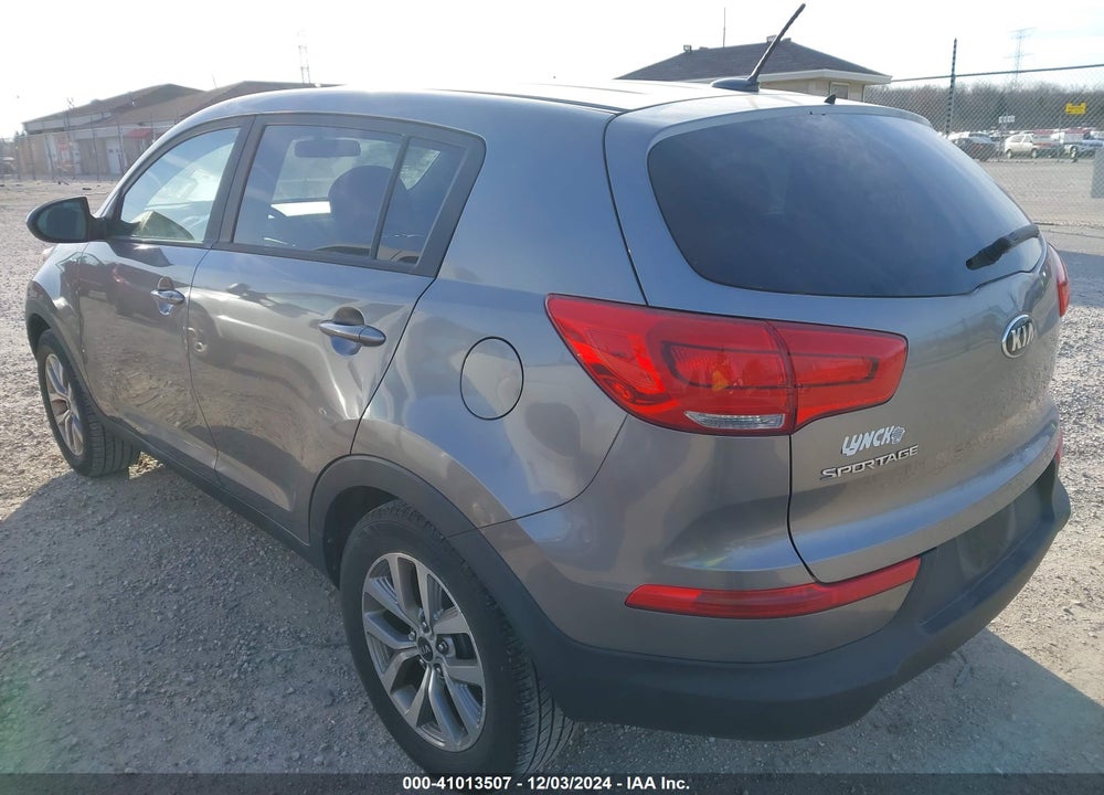 2015 KIA SPORTAGE LX VIN: KNDPBCAC7F7713223