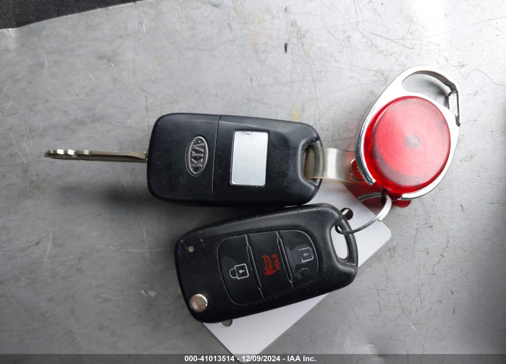 2013 KIA SOUL VIN: KNDJT2A58D7620688