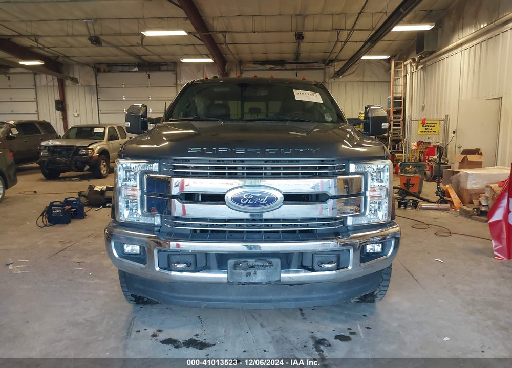 2017 FORD F-250 VIN: 1FT7W2B67HEB84555