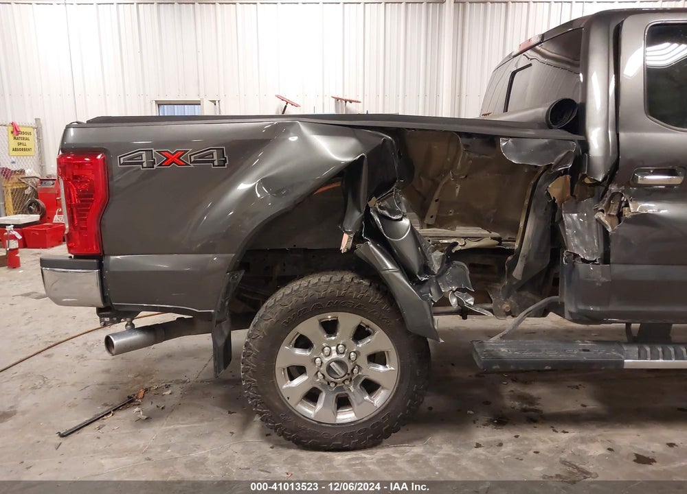 2017 FORD F-250 VIN: 1FT7W2B67HEB84555