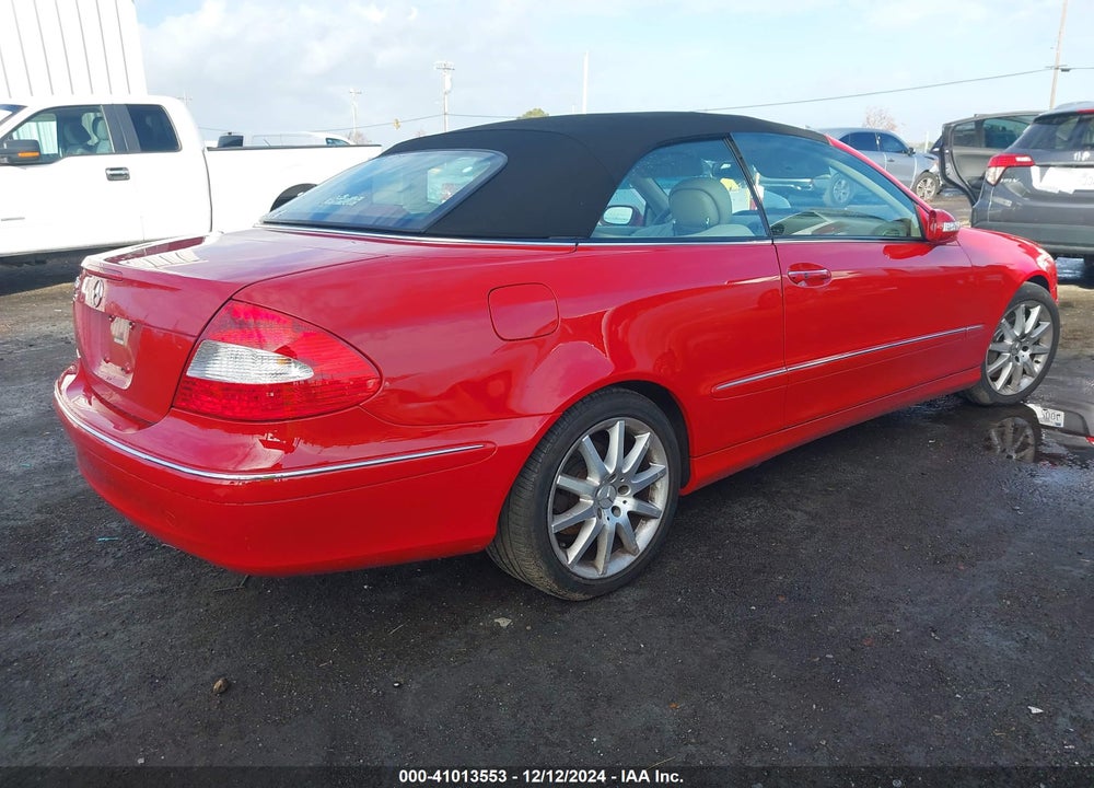 2007 MERCEDES-BENZ CLK 350 VIN: WDBTK56GX7F208238