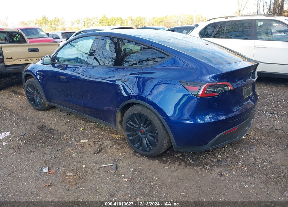 2023 TESLA MODEL Y AWD/LONG RANGE DUAL MOTOR ALL-WHEEL DRIVE VIN: 7SAYGDEEXPF860545