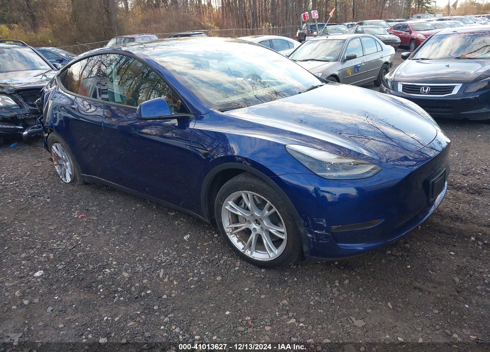 2023 TESLA MODEL Y AWD/LONG RANGE DUAL MOTOR ALL-WHEEL DRIVE VIN: 7SAYGDEEXPF860545