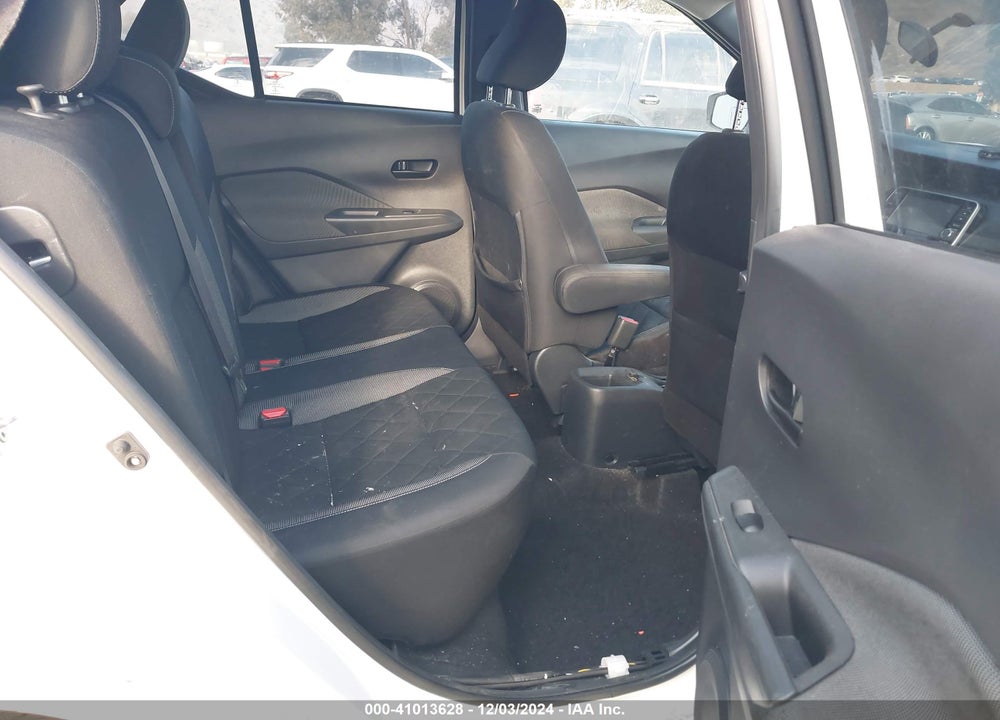 2019 NISSAN KICKS S VIN: 3N1CP5CU7KL557078