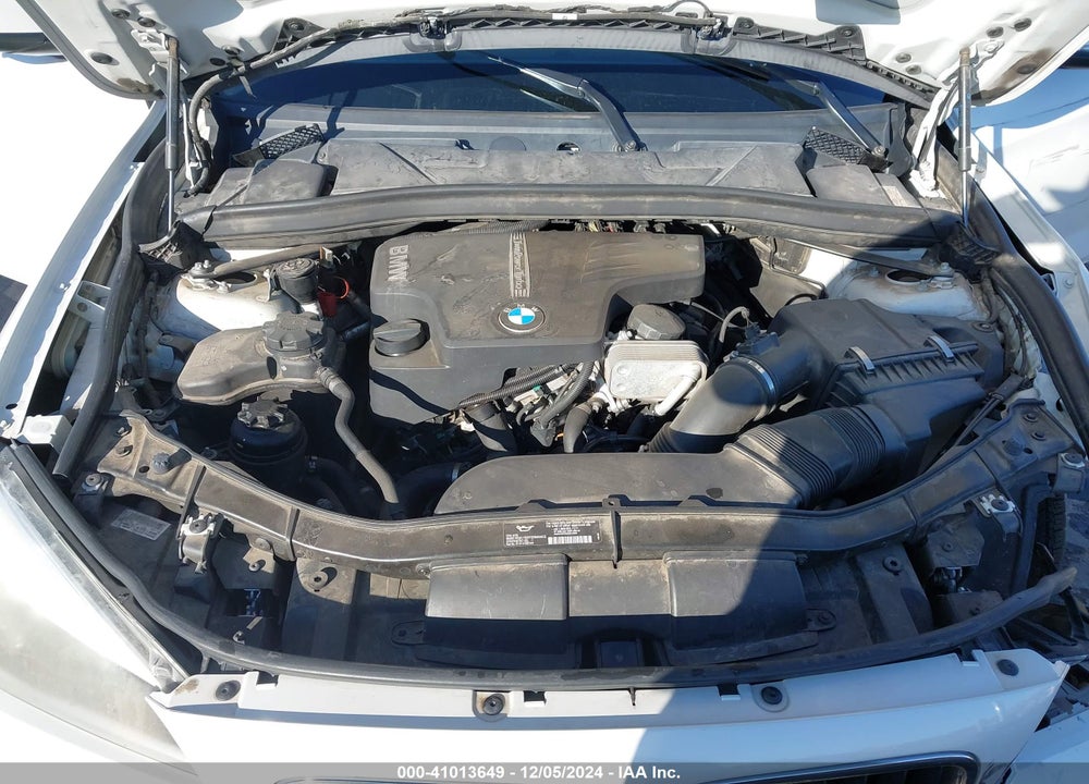 2014 BMW X1 XDRIVE28I VIN: WBAVL1C57EVY14079