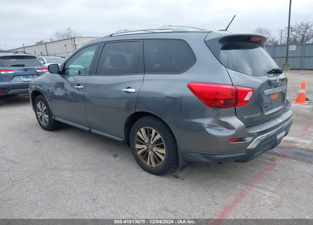2018 NISSAN PATHFINDER S VIN: 5N1DR2MM8JC647614