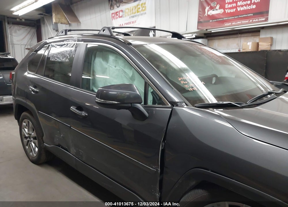 2024 TOYOTA RAV4 LIMITED VIN: 2T3Y1RFV6RW347848