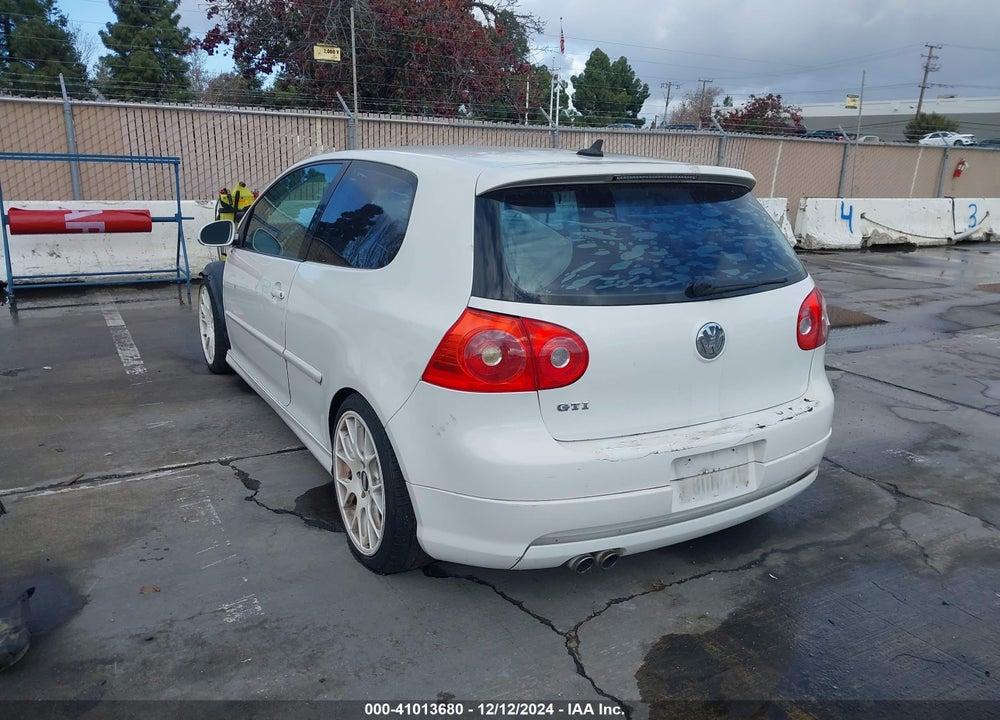 2008 VOLKSWAGEN GTI VIN: WVWEV71K58W123625
