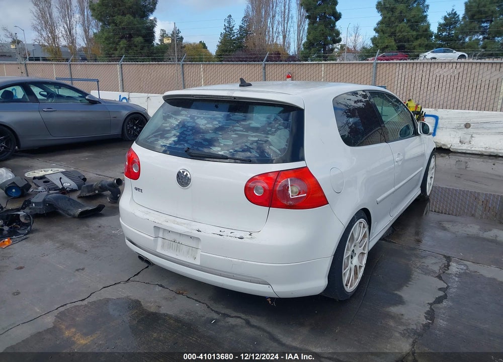 2008 VOLKSWAGEN GTI VIN: WVWEV71K58W123625