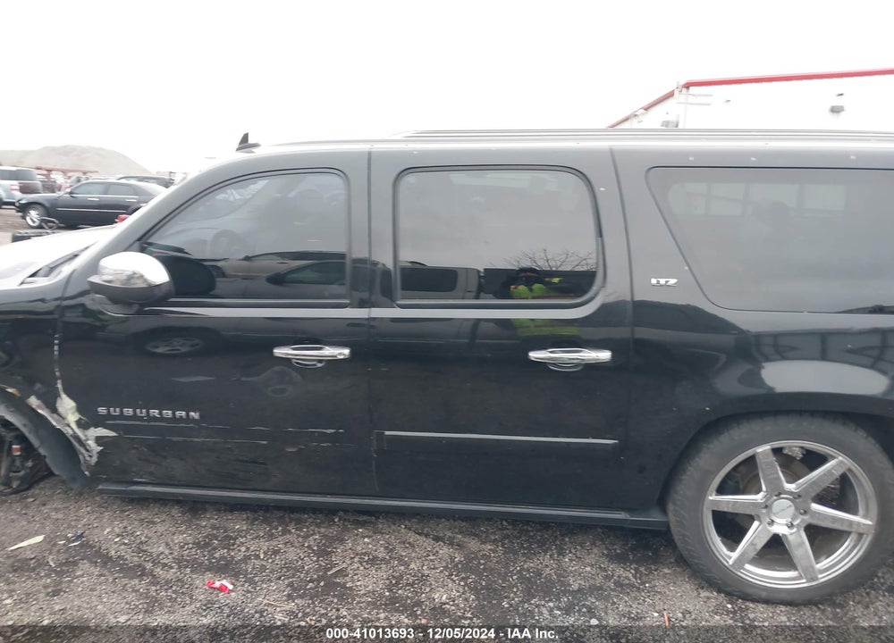 2008 CHEVROLET SUBURBAN 1500 LTZ VIN: 3GNFK16YX8G210871