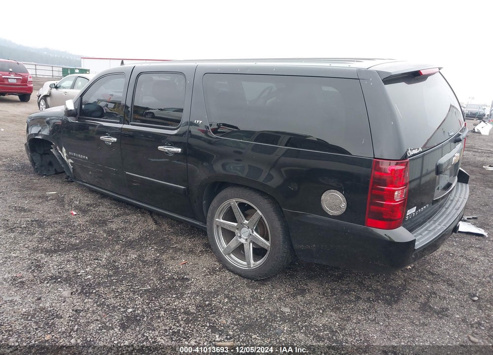 2008 CHEVROLET SUBURBAN 1500 LTZ VIN: 3GNFK16YX8G210871