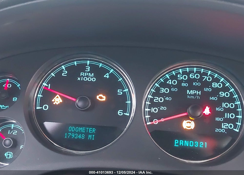 2008 CHEVROLET SUBURBAN 1500 LTZ VIN: 3GNFK16YX8G210871