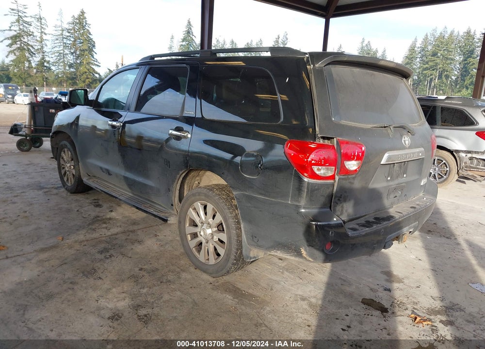 2011 TOYOTA SEQUOIA PLATINUM 5.7L V8 VIN: 5TDDY5G17BS041554