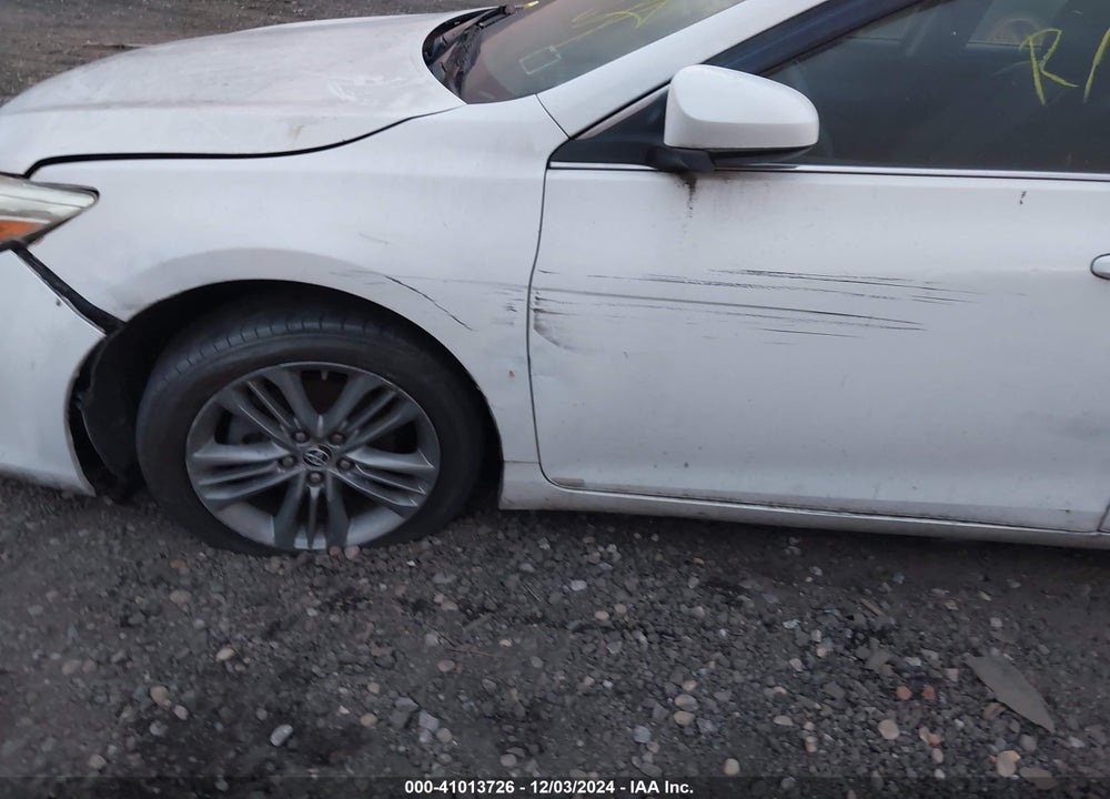 2015 TOYOTA CAMRY SE VIN: 4T1BF1FK7FU921182