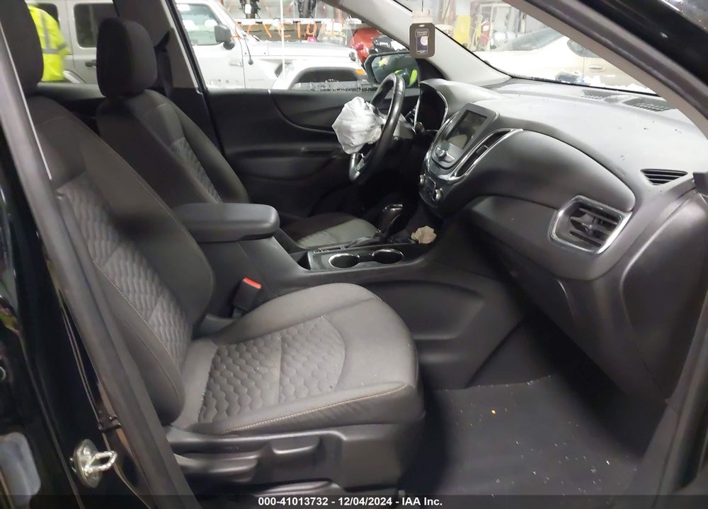 2019 CHEVROLET EQUINOX LT VIN: 3GNAXUEV7KL258640