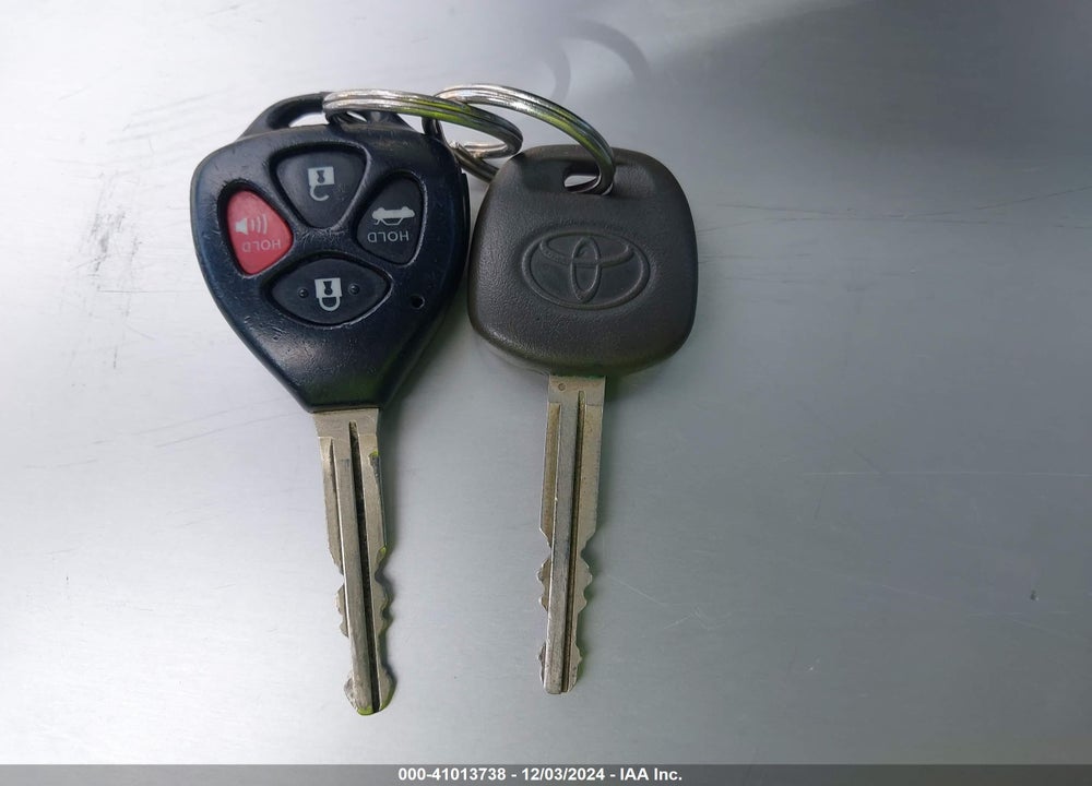 2010 TOYOTA COROLLA LE VIN: 1NXBU4EE7AZ264380