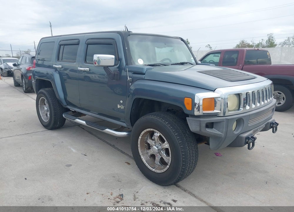 2006 HUMMER H3 SUV VIN: 5GTDN136968283848