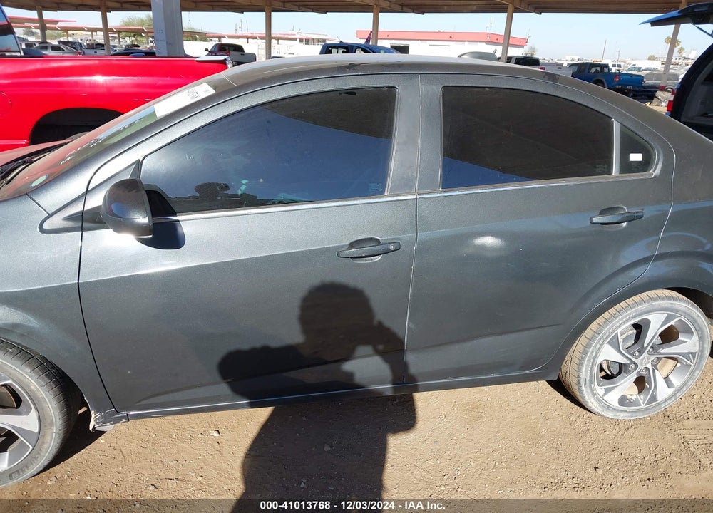 2019 CHEVROLET SONIC PREMIER AUTO VIN: 1G1JF5SB8K4124097