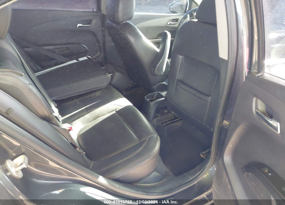 2019 CHEVROLET SONIC PREMIER AUTO VIN: 1G1JF5SB8K4124097