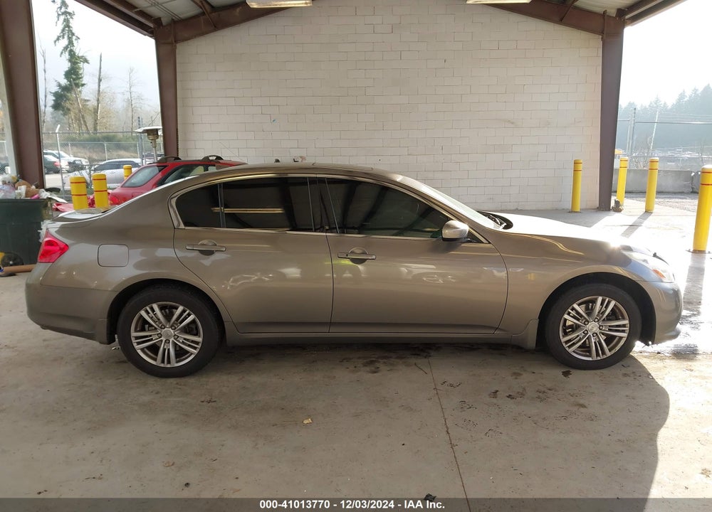 2010 INFINITI G37X VIN: JN1CV6AR0AM458567